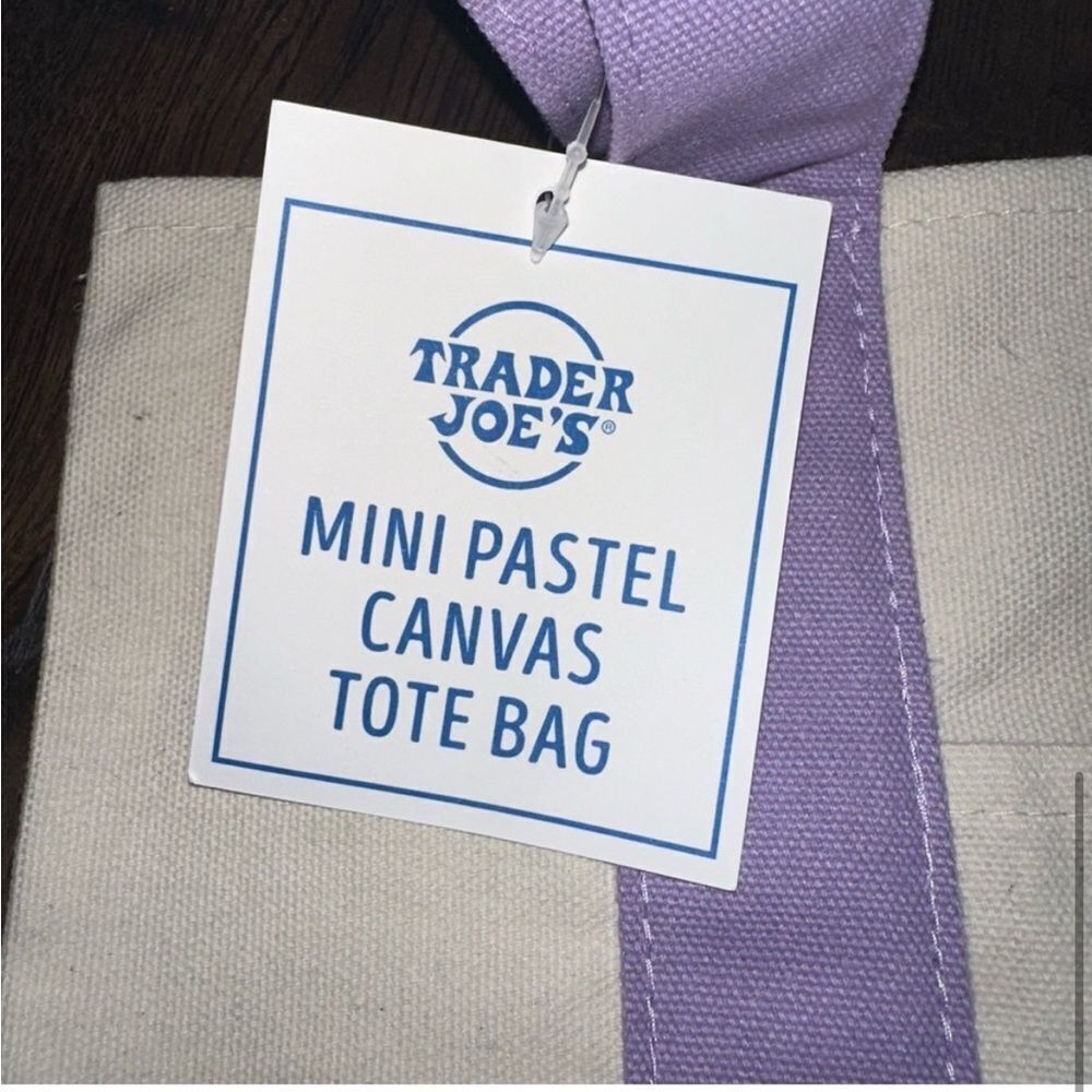 NWT Trader Joe’s mini pastel canvas tote bags lavender and white - Picture 4 of 5
